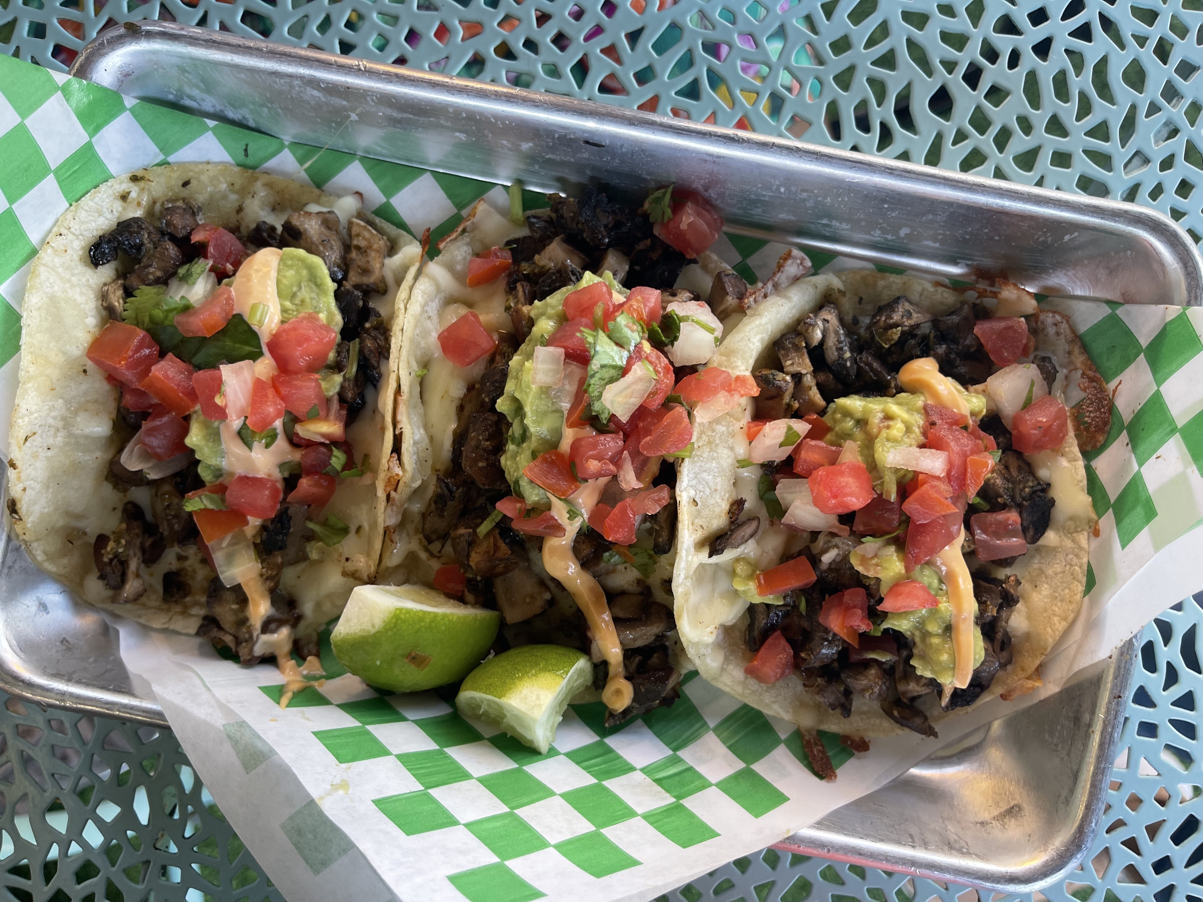 Best Tacos in Tampa? Los Chapos Tacos in Ybor City